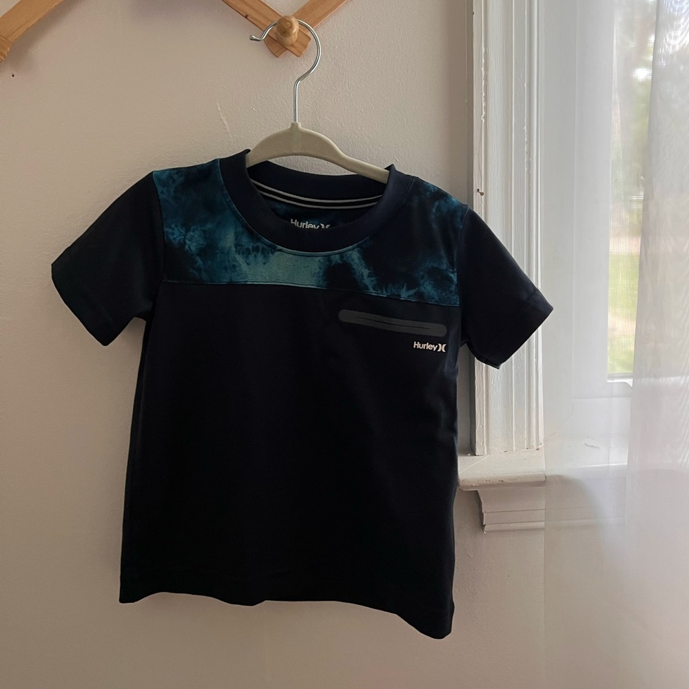 Hurley Navy size 2